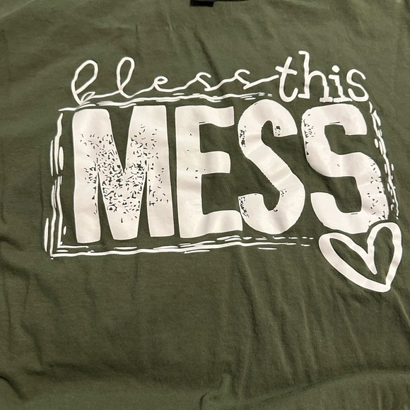 Women’s tee-Size XL - Picture 3 of 4